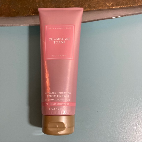 Bath & Body Works Champagne Toast Body Cream and Shower Gel - Picture 6 of 11